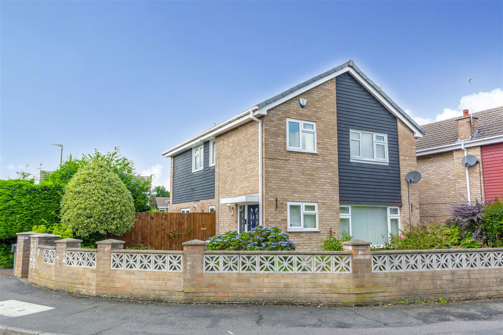 Avondale Close, Long Eaton Robert Ellis Estate Agents